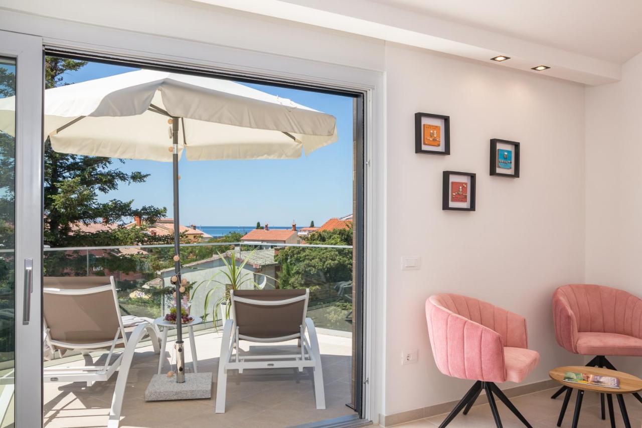 Villa Elena: Seaside Luxury with Whirlpool and Brijuni Islands View Fazana Exterior photo